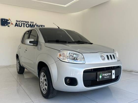 FIAT UNO 1.0 EVO VIVACE 8V FLEX 2P MANUAL FIAT UNO 1.0 EVO VIVACE 8V FLEX 2P MANUAL